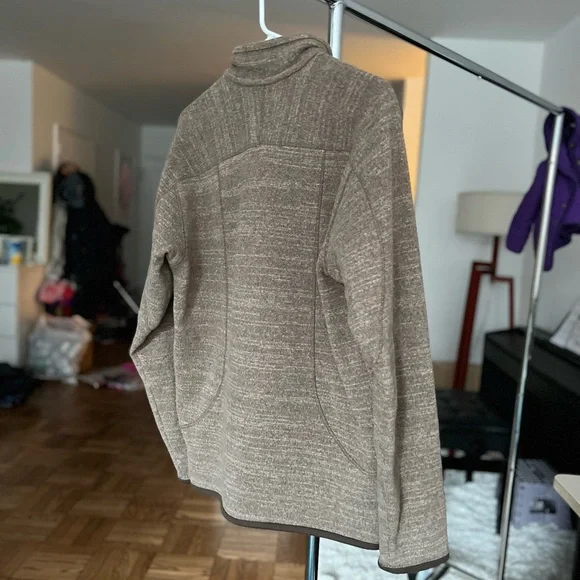 Patagonia Mens fleece pullover sweater